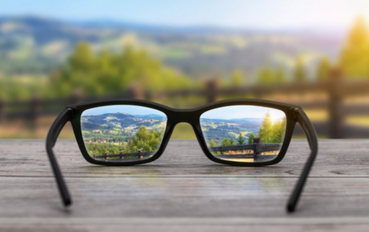 Diversified Segmental Defocus Optimization (DSDO) Spectacles Shown to Delay Myopia Onset in Children